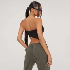 EGO Bandeau Dipped Asymmetric Hem Top In Black Slinky 8 EGO Bandeau Dipped Asymmetric Hem Top In Black Slinky -Sperrryego Store 02 05 23 jul92778 s