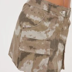 EGO High Waist Raw Hem Detail Mini Skirt In Khaki Camo 8 EGO High Waist Raw Hem Detail Mini Skirt In Khaki Camo -Sperrryego Store 11 04 23 ming81585 s