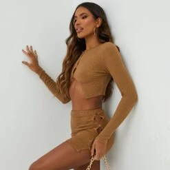 EGO Side Button Detail Mini Bodycon Skirt In Camel Ribbed 9 EGO Side Button Detail Mini Bodycon Skirt In Camel Ribbed -Sperrryego Store 15 09 22 noara 19057 copy