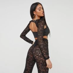 EGO Long Sleeve Hook And Eye Layered Corset Crop Top In Black Lace -Sperrryego Store 23 11 22 july29162 sq