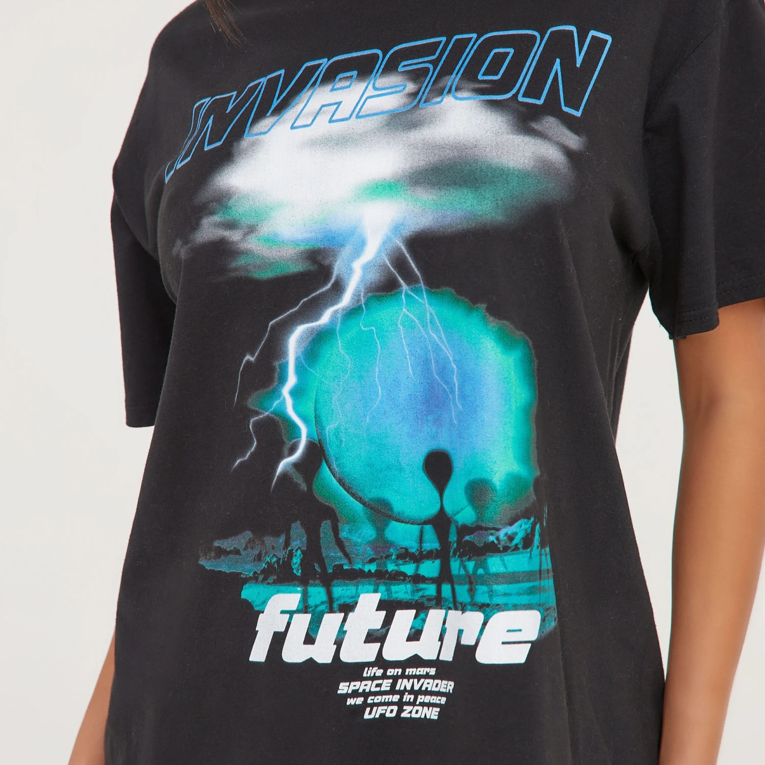 EGO Oversized 'Invasion' Graphic T-Shirt In Black 4 EGO Oversized 'Invasion' Graphic T-Shirt In Black - Image 2