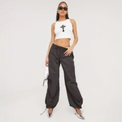 EGO Sleeveless Cross Patch Detail Cropped Vest In White -Sperrryego Store 28 02 23 jul63028 s