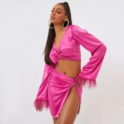 EGO Feather Cuff Twisted Front Detail Long Sleeve Crop Top In Pink Satin 9 EGO Feather Cuff Twisted Front Detail Long Sleeve Crop Top In Pink Satin -Sperrryego Store clh074 tp pk 2